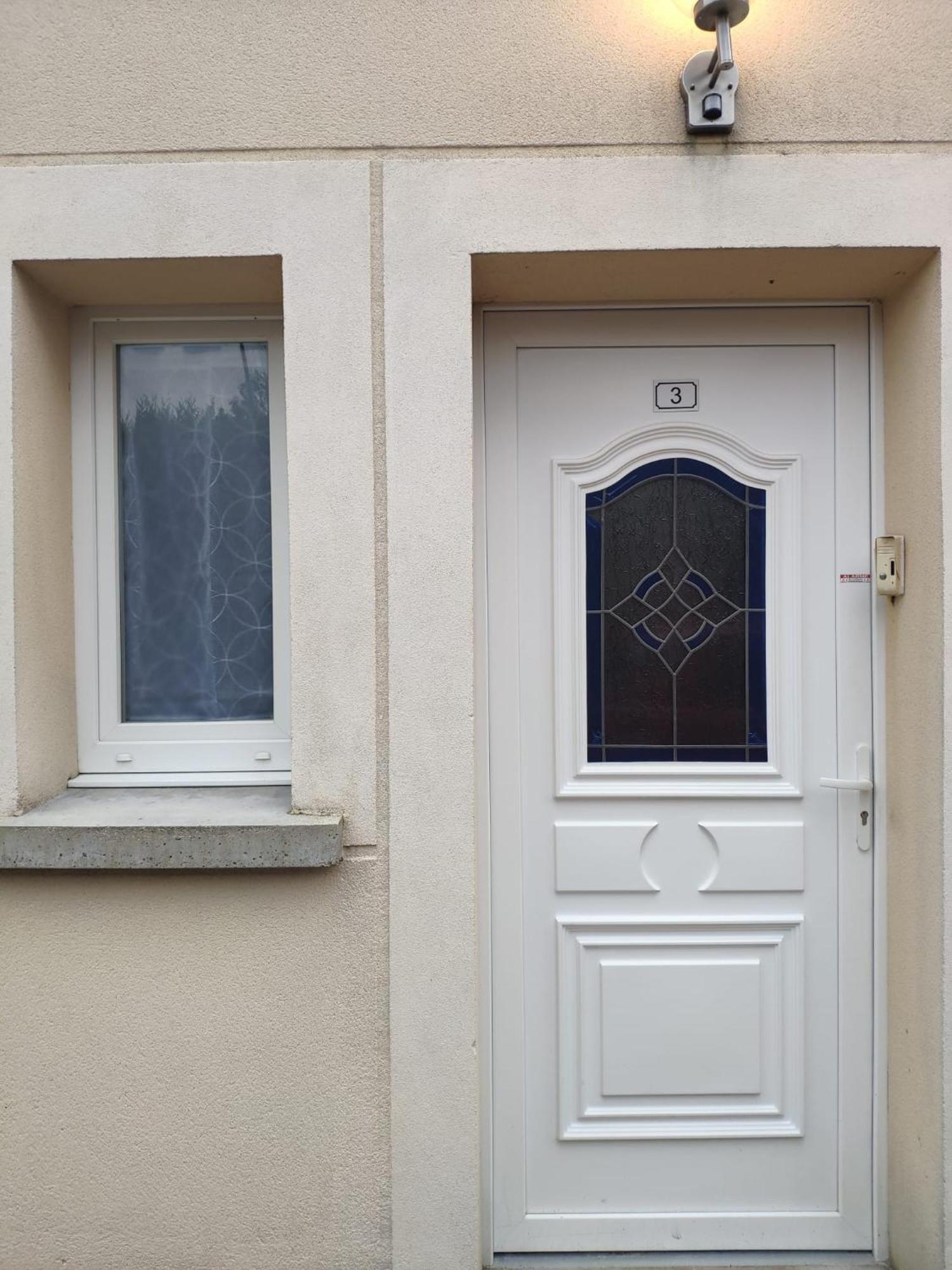 Le Namaste Charmante Maisonnette Climatisee De 45 M2 Brasles Exterior foto